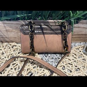 Lucky brand crossbody